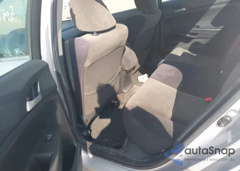 2009 Honda Accord 2.4 Lx-P z USA, uszkodzony, nr VIN 1HGCP26469A030837